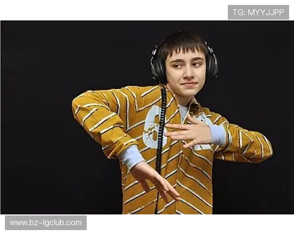 全面盘点风靡赛场的国外足球激情DJ热门舞曲精选全景大全盛宴集 全面盘点风靡赛场的国外足球激情DJ热门舞曲精选全景大全盛宴集